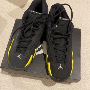 AJ14